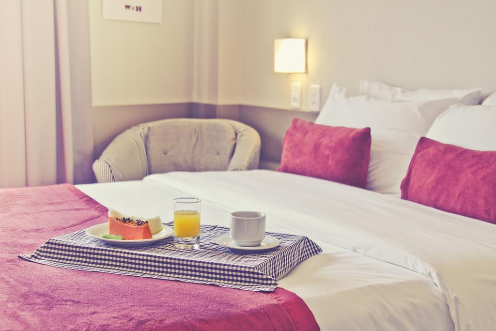 Work Hotel Design Сан-Леополду Экстерьер фото
